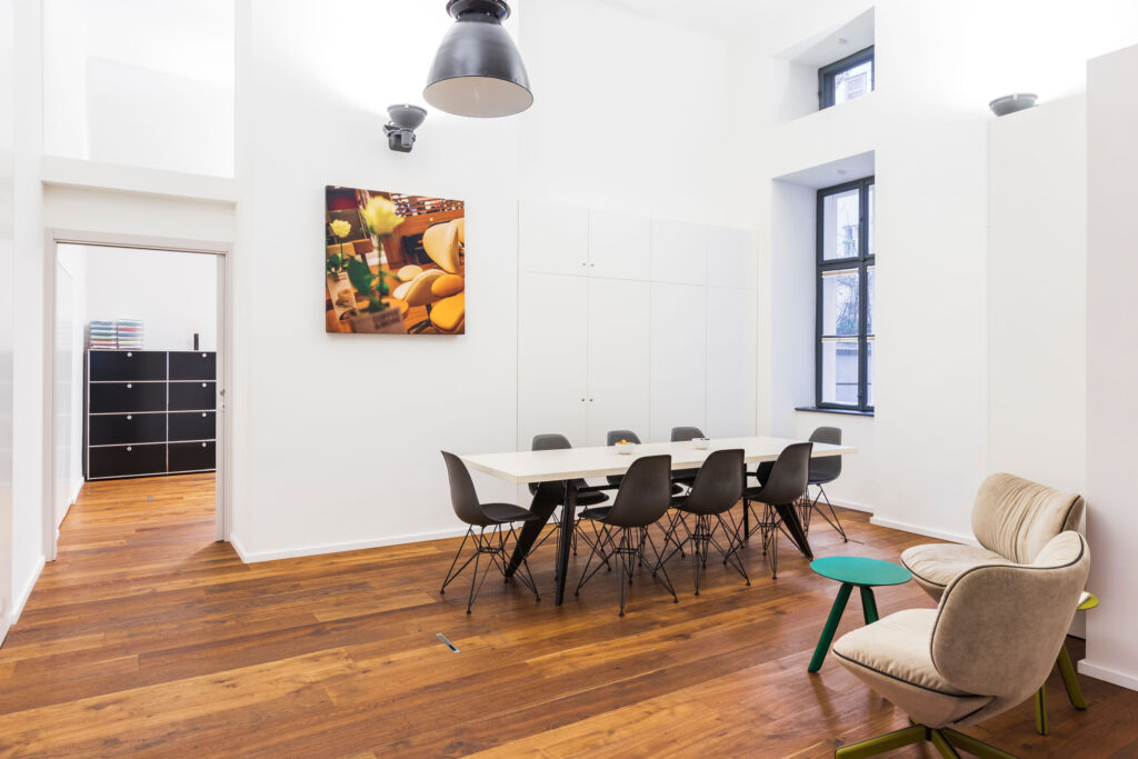 meeting, EM Table Jean Prouvé, interne Besprechung